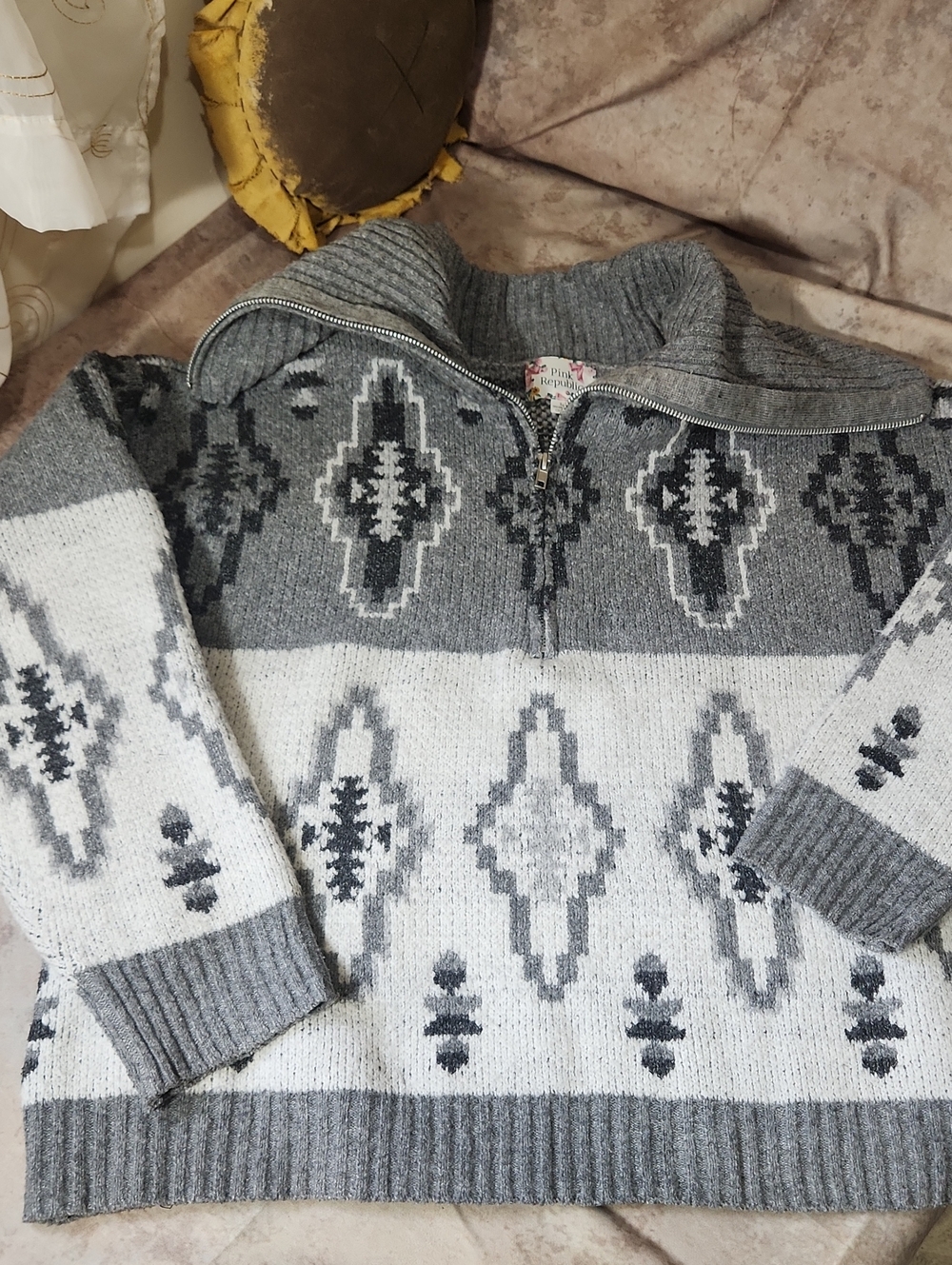 Pink Republic Gray & White Patterned Half-Zip Turtleneck Sweater